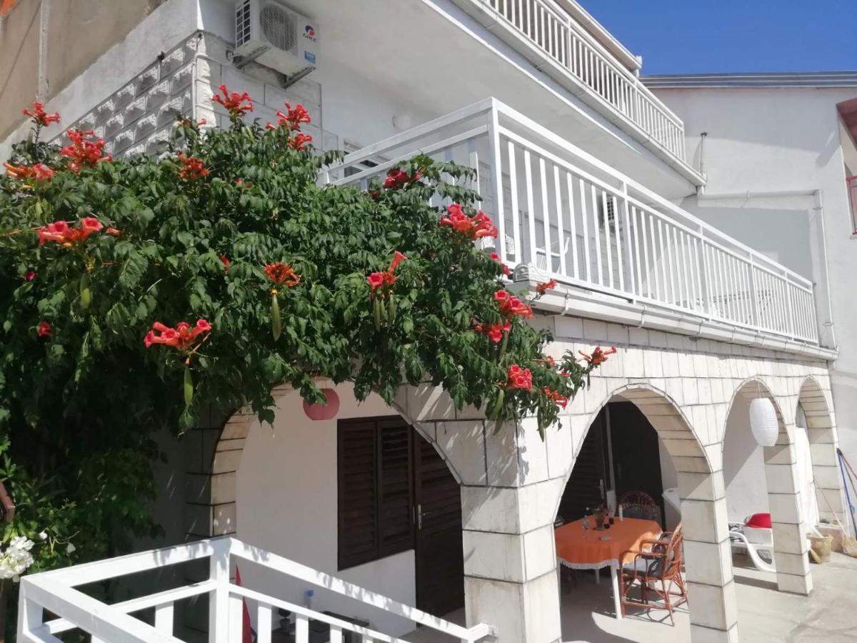 Apartment&Rooms Barbaric Neum Buitenkant foto