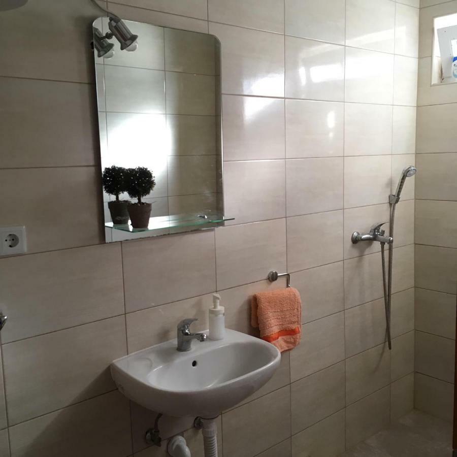 Apartment&Rooms Barbaric Neum Buitenkant foto