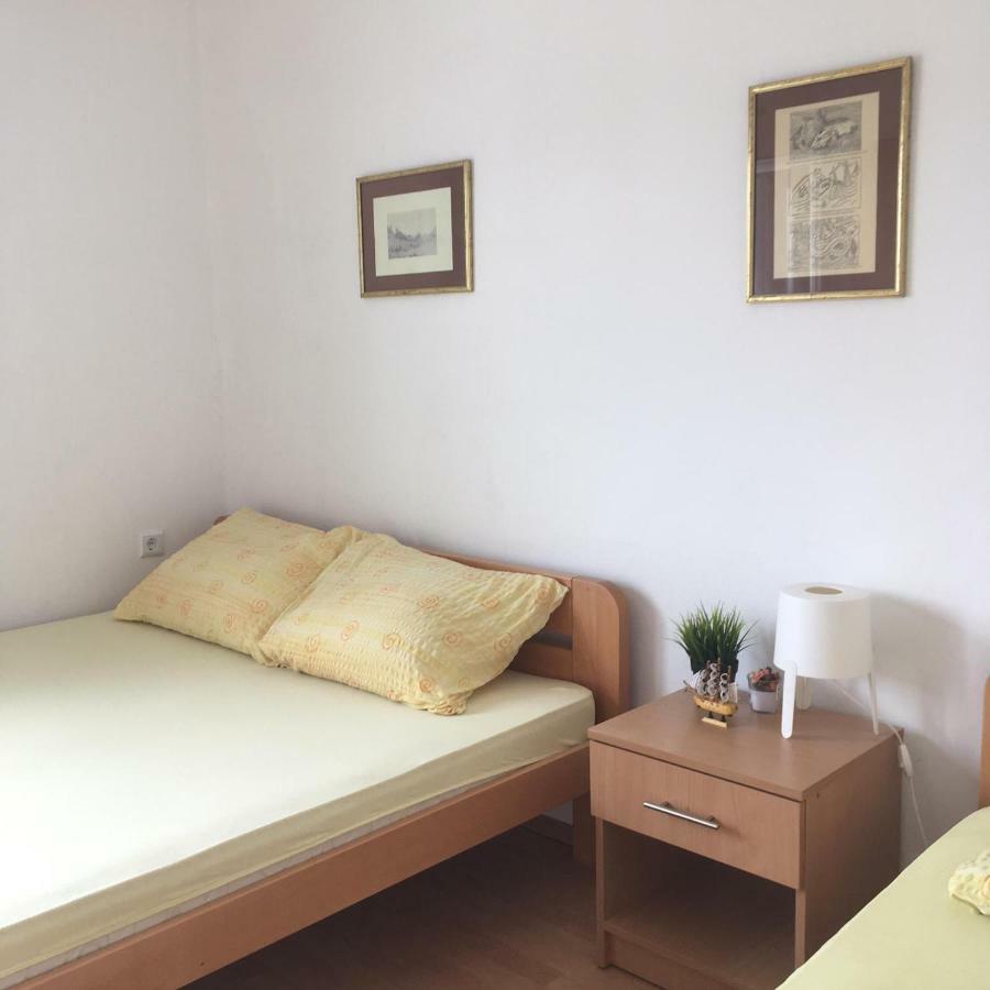 Apartment&Rooms Barbaric Neum Buitenkant foto